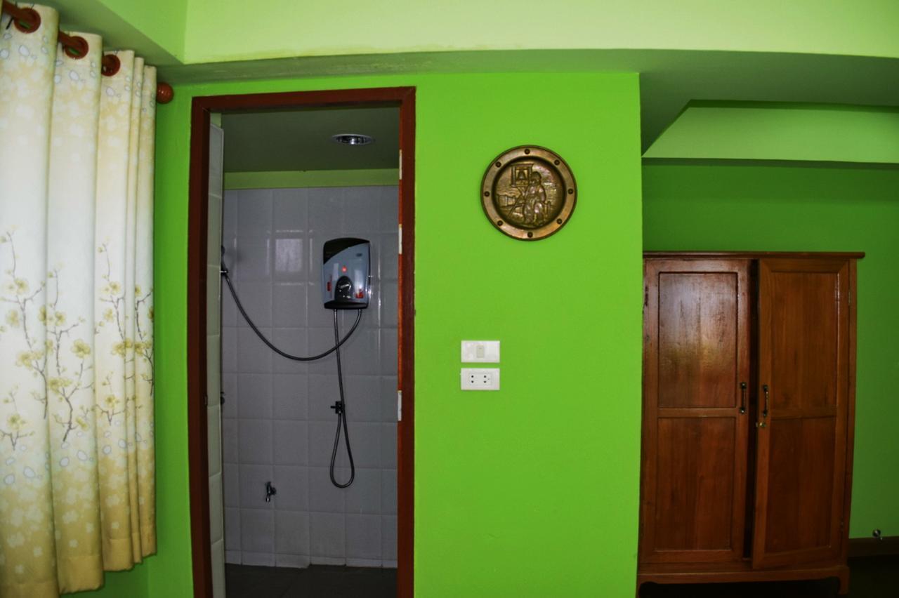 Room To Let Chiang Mai Luaran gambar