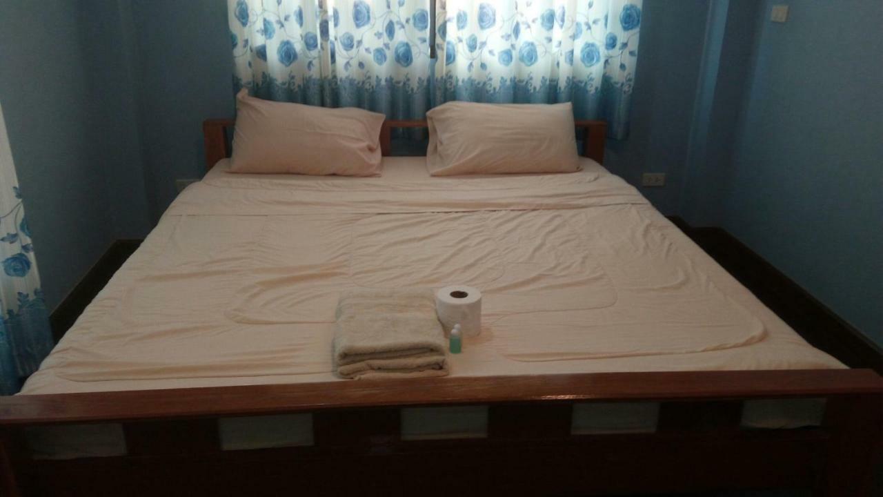 Room To Let Chiang Mai Luaran gambar