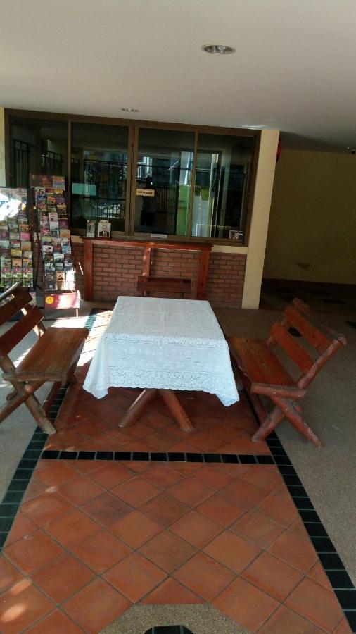 Room To Let Chiang Mai Luaran gambar